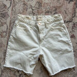 SALE Universal Thread White High-Rise Denim Shorts with Frayed Hem